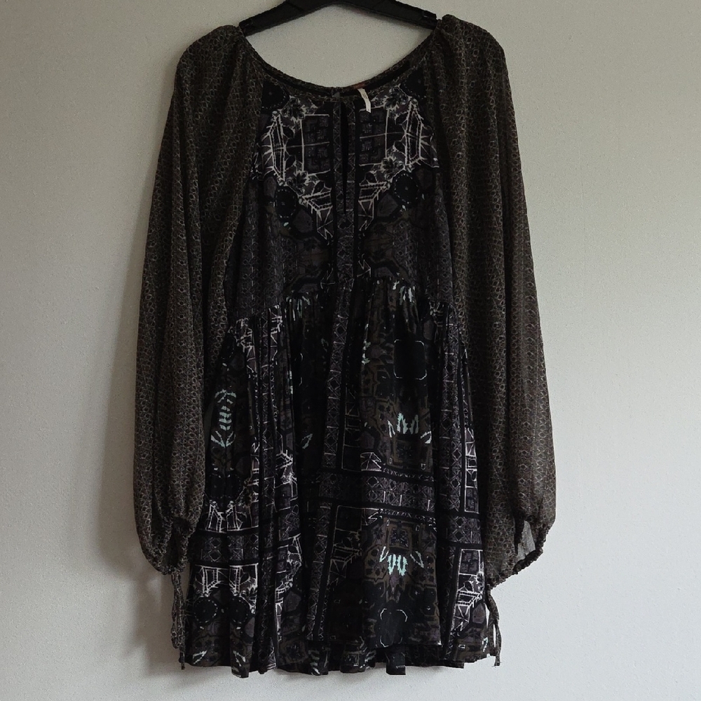 Free People Black and Gray Long Sleeve Dress